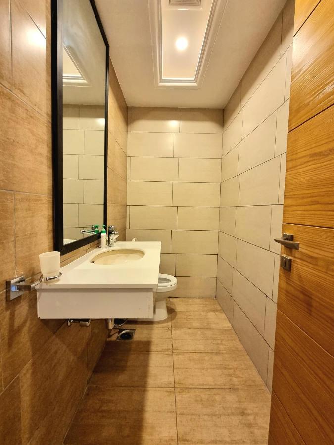 Executive Apartments In Bahria Heights Равалпинди Экстерьер фото